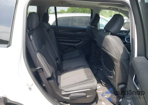 2023 Jeep Grand Cherokee L Laredo 4X2 z USA, uszkodzony, nr VIN 1C4RJJAG3P8856636